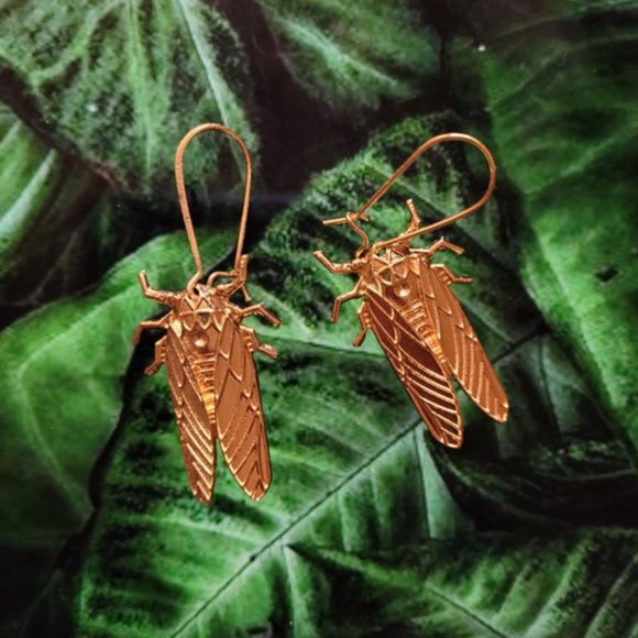 NEW Anthropologie Antique Gold Insect Earrings - Picture 6 of 7